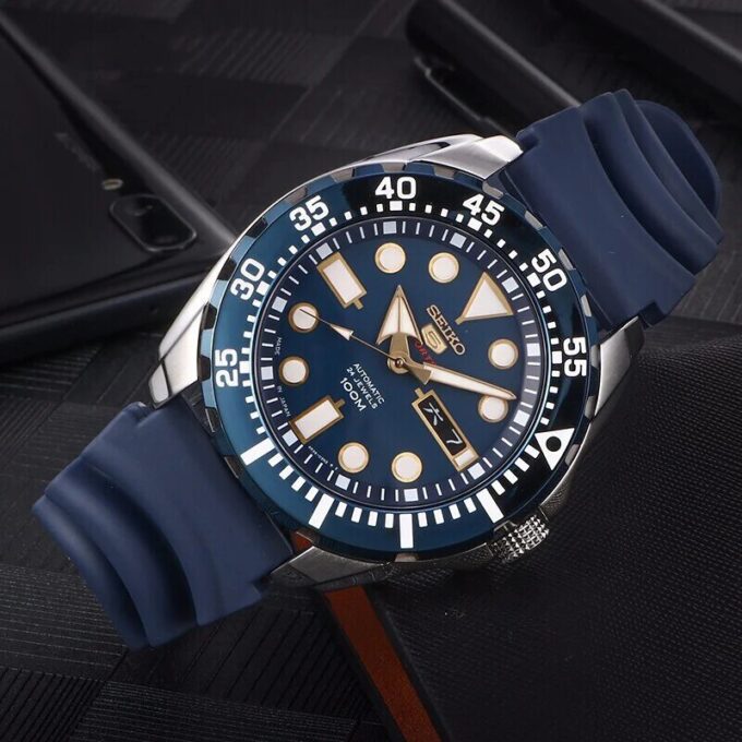Orologio automatico da uomo resistente all’acqua con quadrante blu