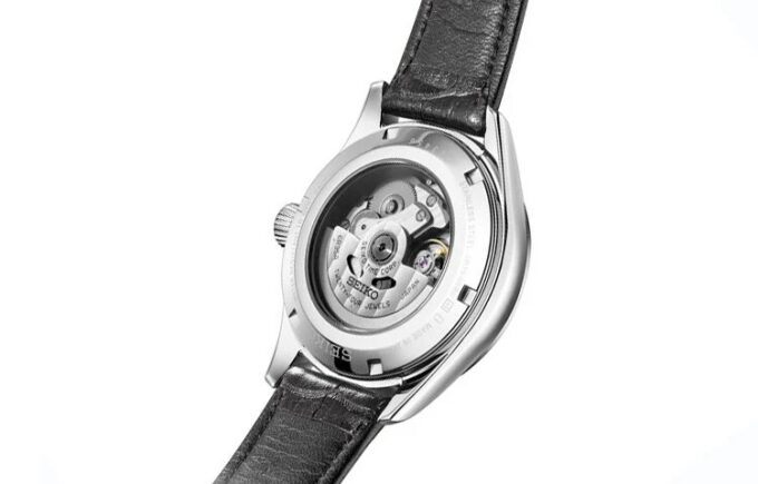 Orologio da lavoro serie Presage con movimento 6R e quadrante a cinturino