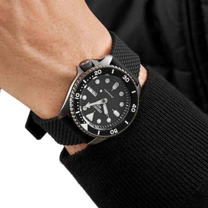 Orologio meccanico classico No. 5 Nero