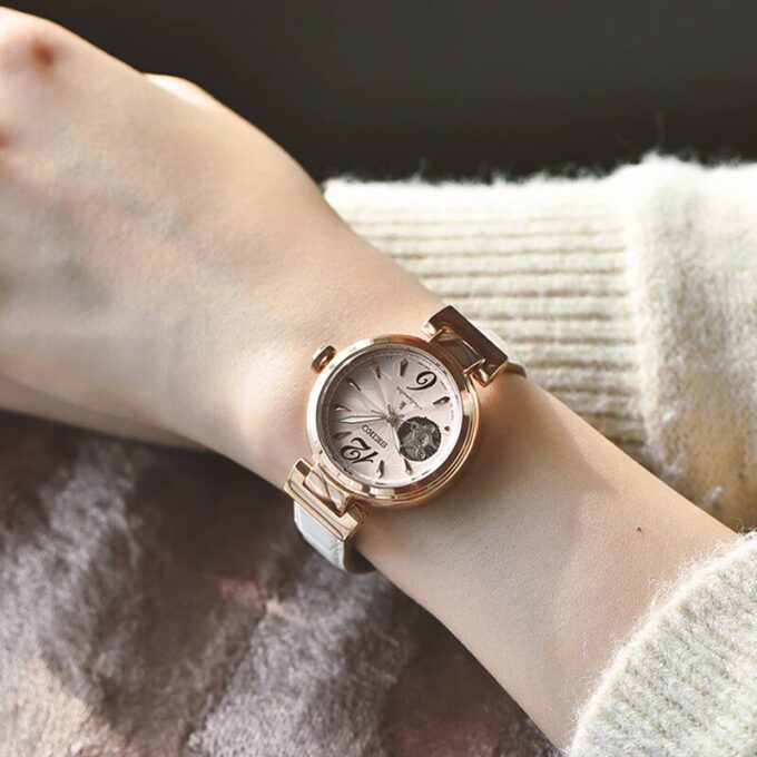 Orologio meccanico della serie Lukia, Giappone