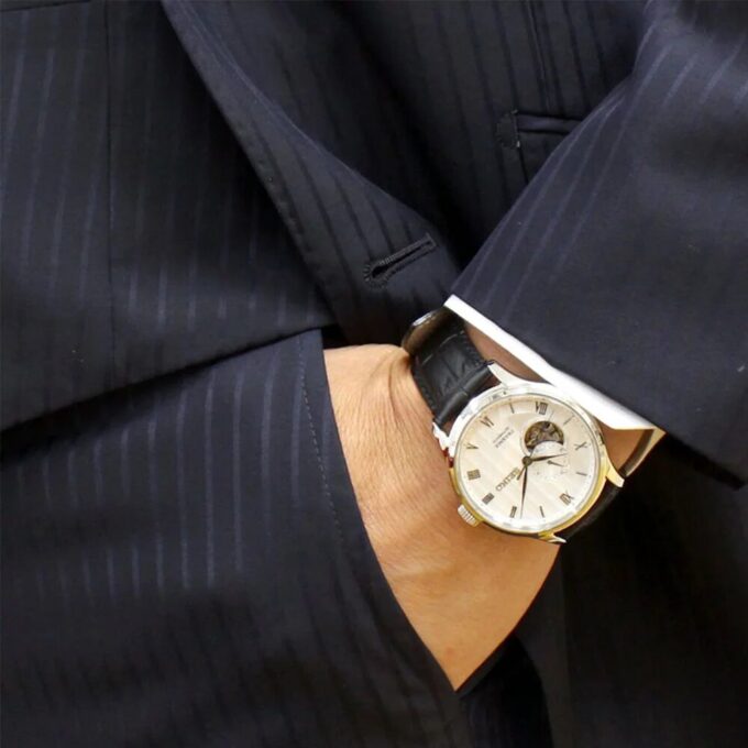 Orologio Presage Serie Japan Quadrante bianco Cinturino Orologio automatico / meccanico con movimento 4R