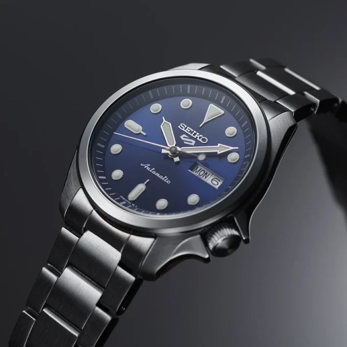 SRPE53 Serie 5 Sports SKX SRPE53 Serie 5 Sports SKX